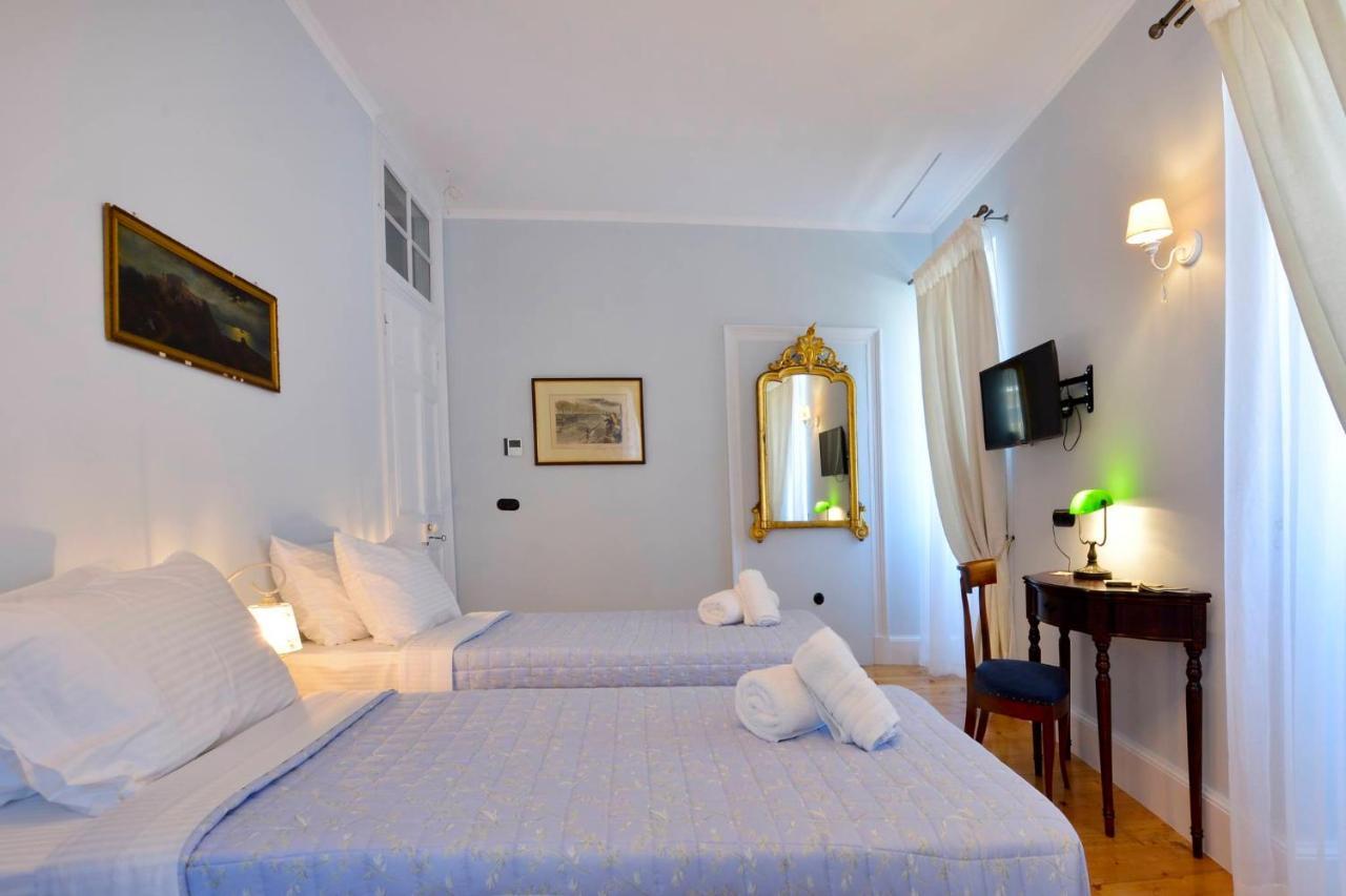 Aparthotel History House *